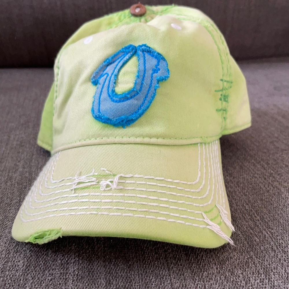 True religion hat